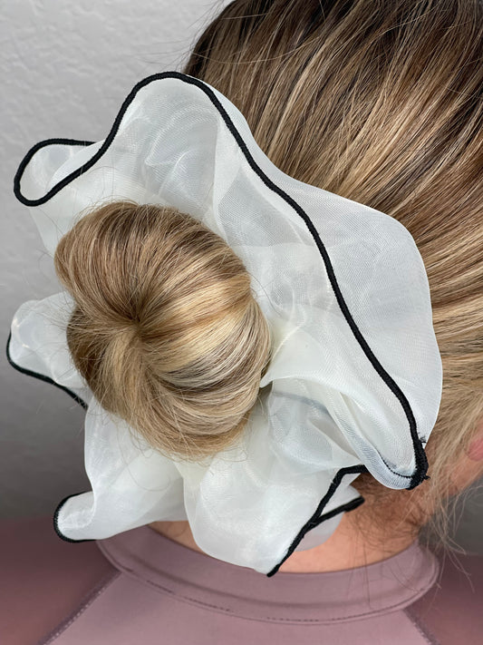 LARGE SCRUNCHIE